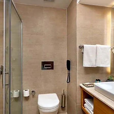 Pukka Boutique Hotel 3*