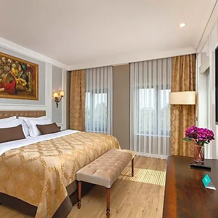 Pukka Boutique Hotel